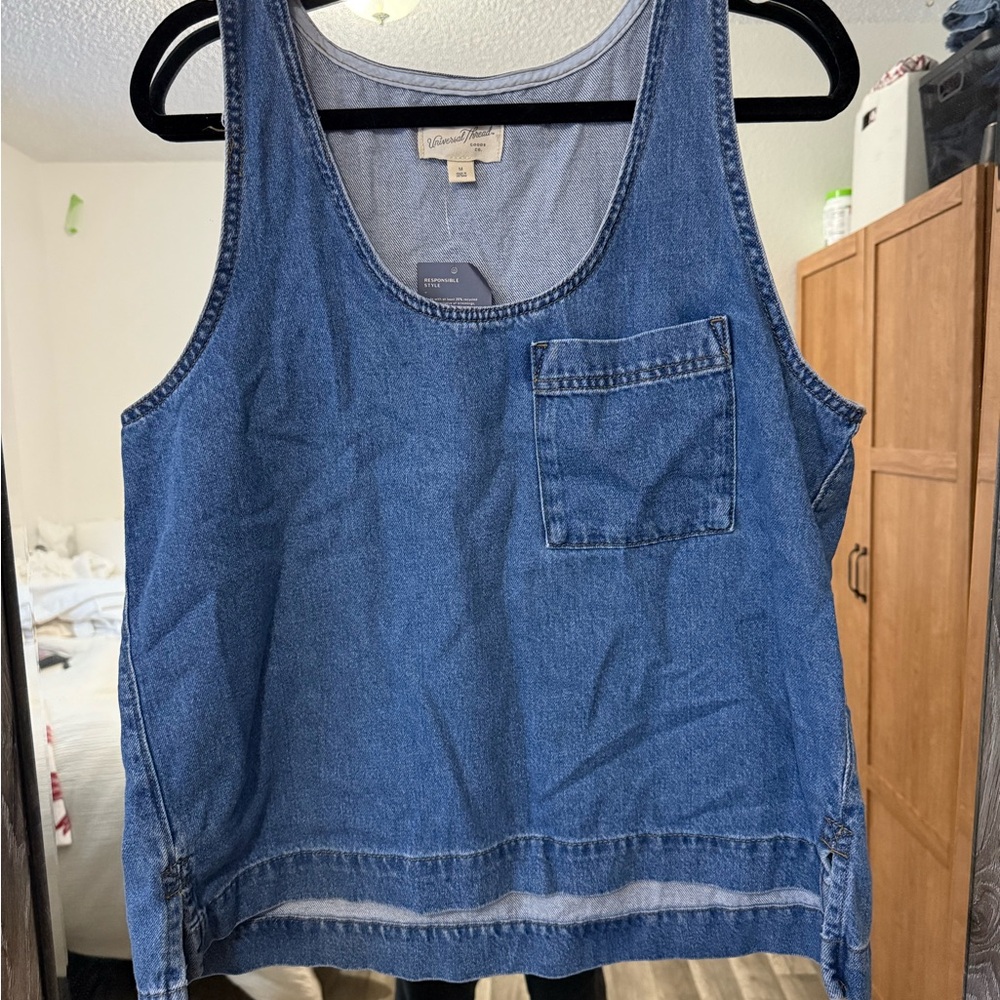 Universal Thread Denim Top NWT - image 1